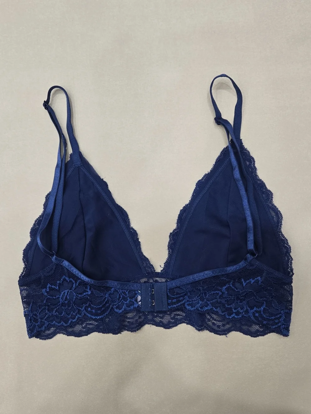 Anemone comfortable lace
